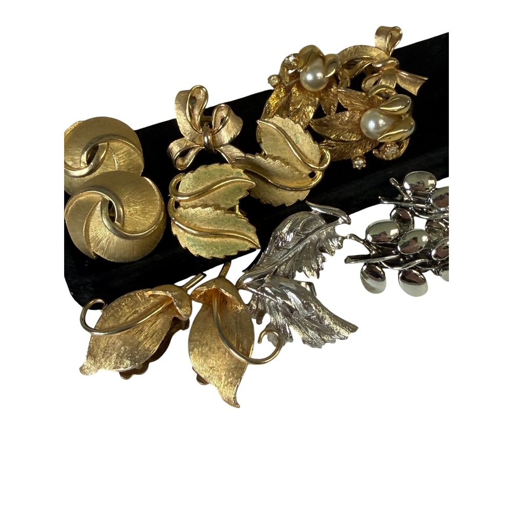 Vintage 50s Clip On Earrings Lot 7 Pr Gold Silver Tone Leaf Floral Trifari Coro